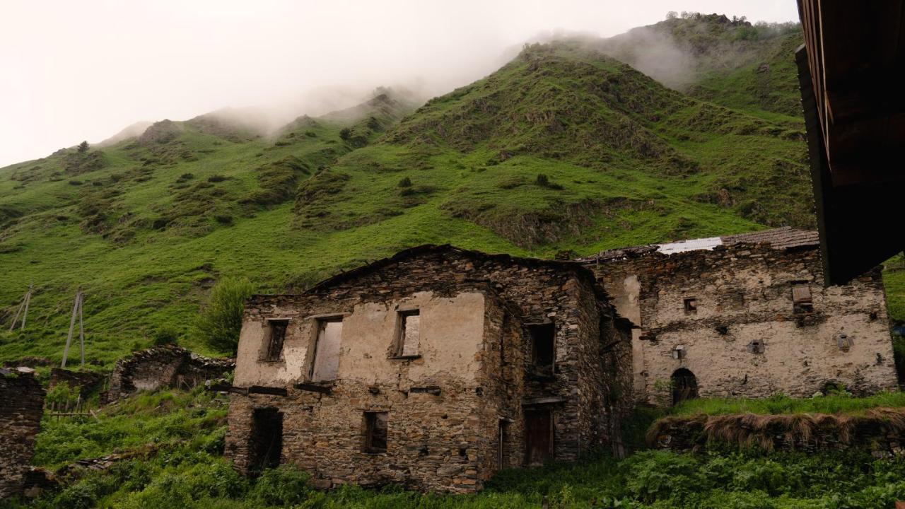 Gaul Gavkhe Hotel Ushguli Exterior foto